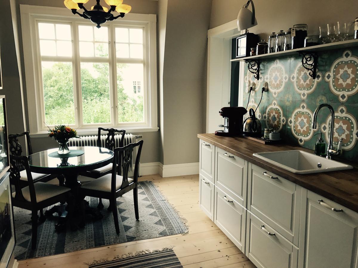 Villamilsten B&B Lidköping Eksteriør billede